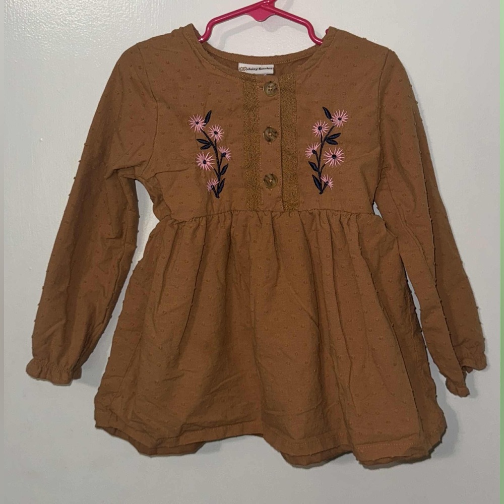 Daisy Fuentes Girls embroidered Blouse